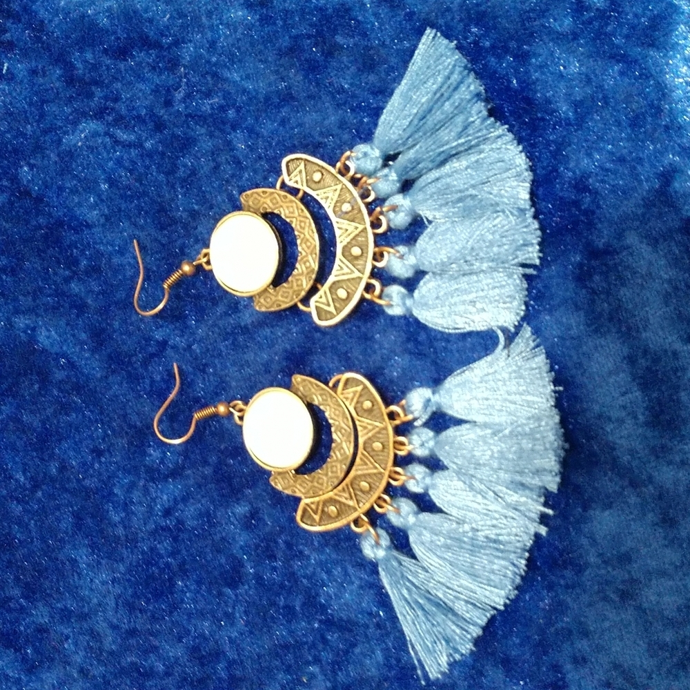 Moonstone Blue Tassel 3.5" Fishhook Earrings Boho Aztec Bold Lightweight - Picture 1 of 6